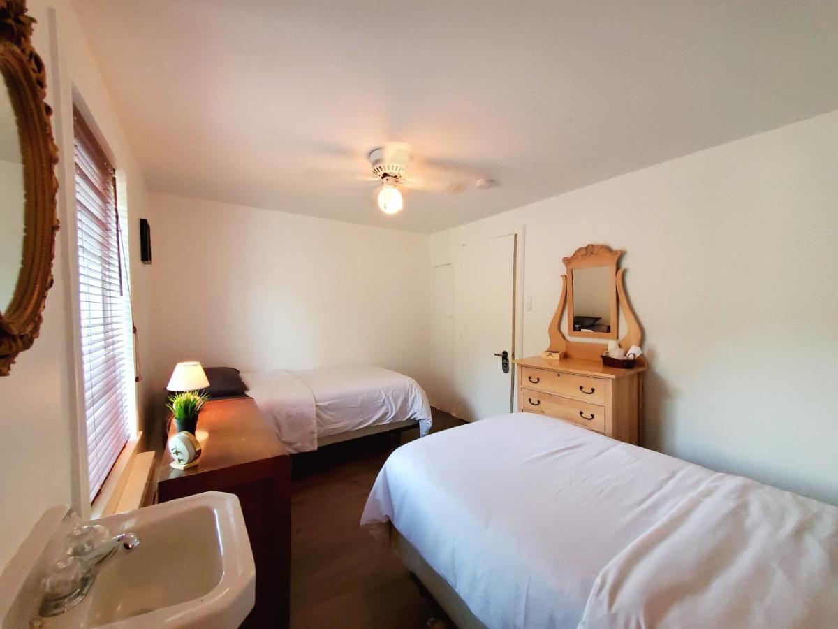 Auberge De La Rive De Charlevoix - Auberge De Jeunesse Familiale Pour Voyageurs De Tous Ages Saint-Joseph-de-la-Rive Kültér fotó