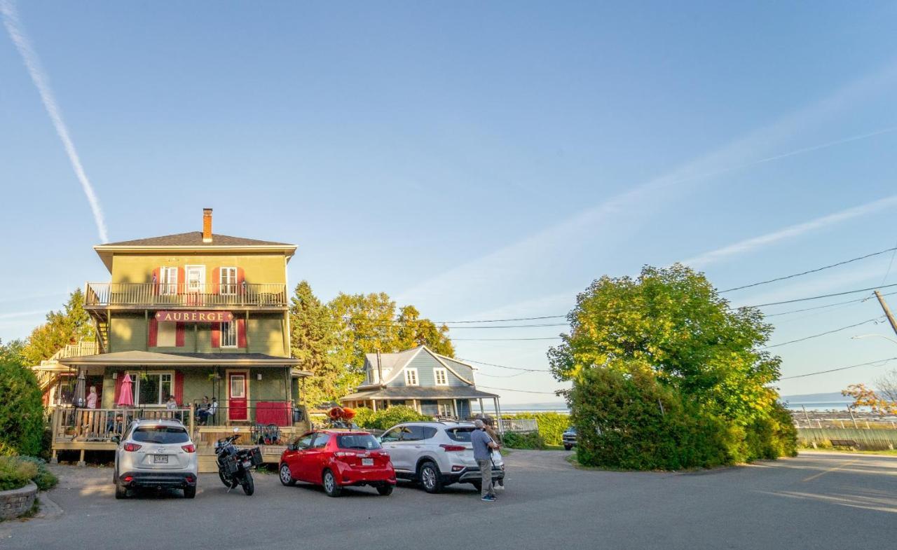 Auberge De La Rive De Charlevoix - Auberge De Jeunesse Familiale Pour Voyageurs De Tous Ages Saint-Joseph-de-la-Rive Kültér fotó